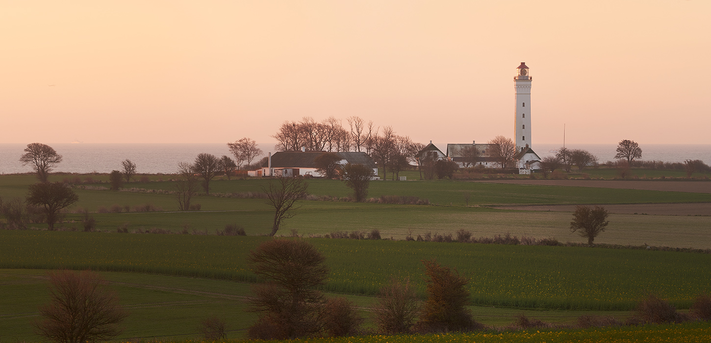 Keldsnor Fyr fotograferet fra området nær Fakkebjerg mod sydøst
