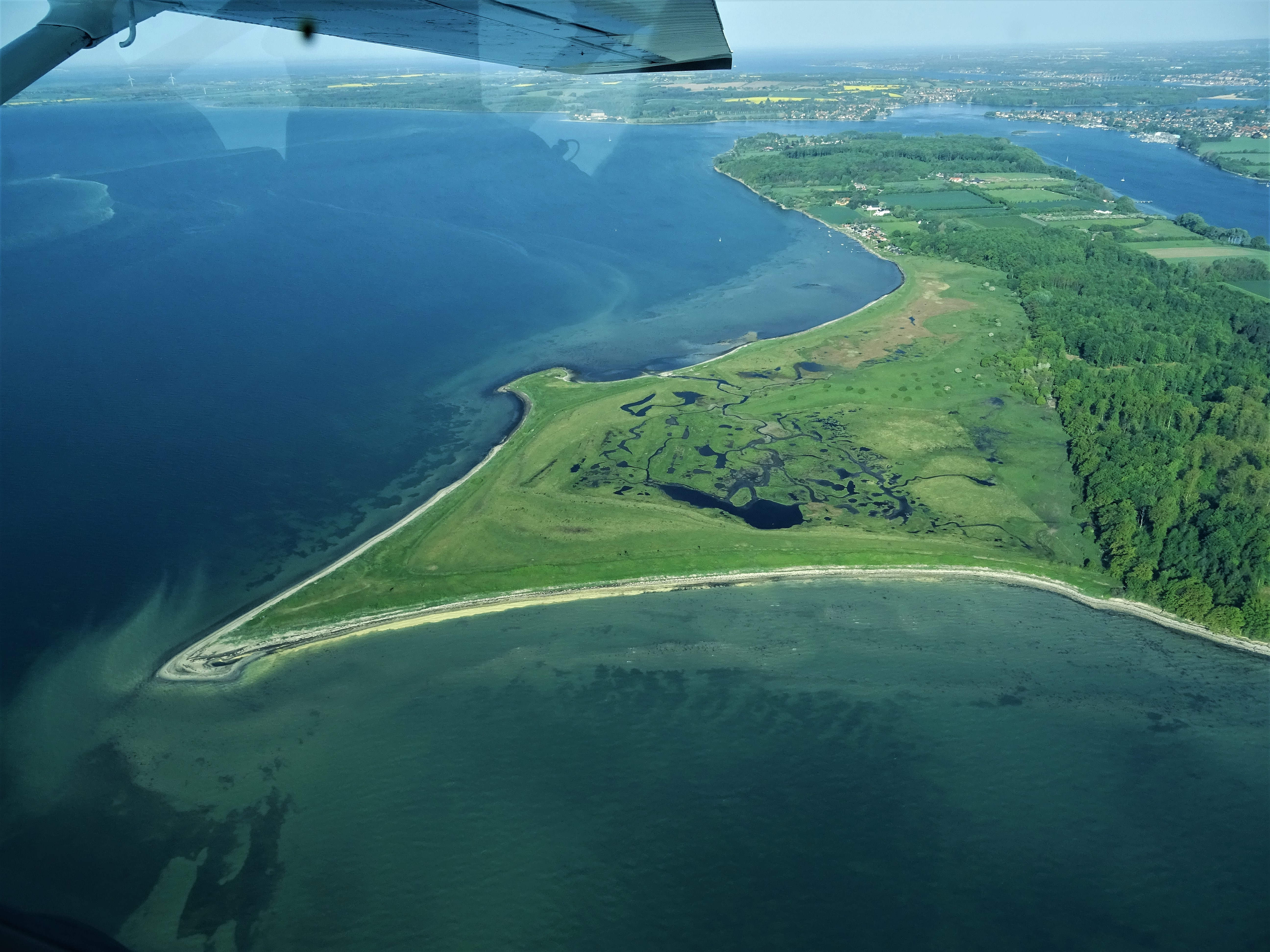 Thurø Rev og Østerskov fra luften. Geopark Det Sydfynske Øhav.